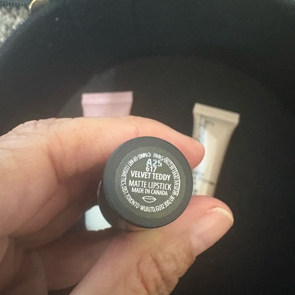 15 piece New Self Care Bundle Mac Cosmetics Bag, Masks, Lipstick and more - Picture 3 of 8